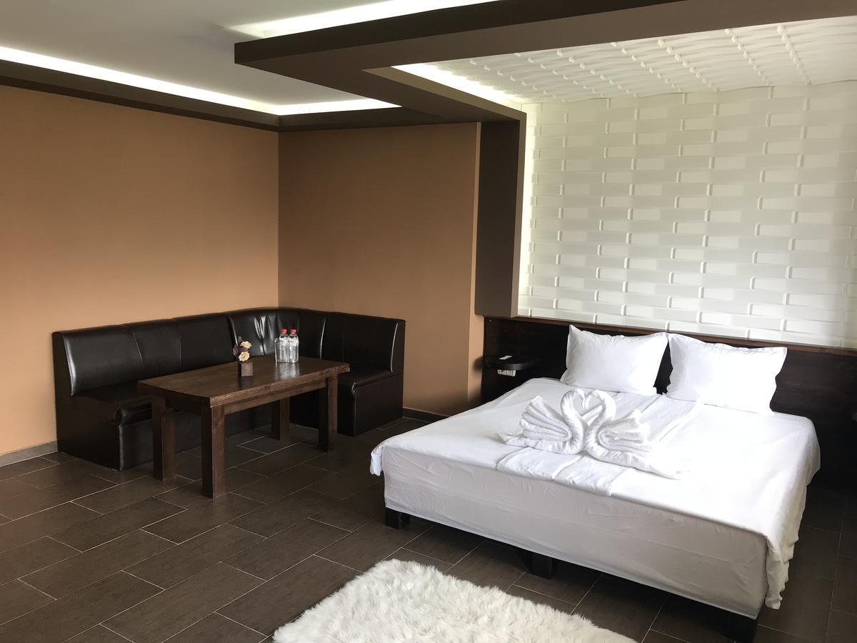 西格伏沙尔克 Complex Katalina酒店 外观 照片